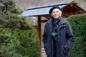 „Das Ziel der spirituellen Wege ist nicht irgendein ekstatischer Zustand, auch wenn sich viele Menschen Mystik so vorstellen... Ekstase ist nur Durchgang. Das Ziel ist die Erfahrung des Lebens in diesem Augenblick“, so Willigis Jäger.